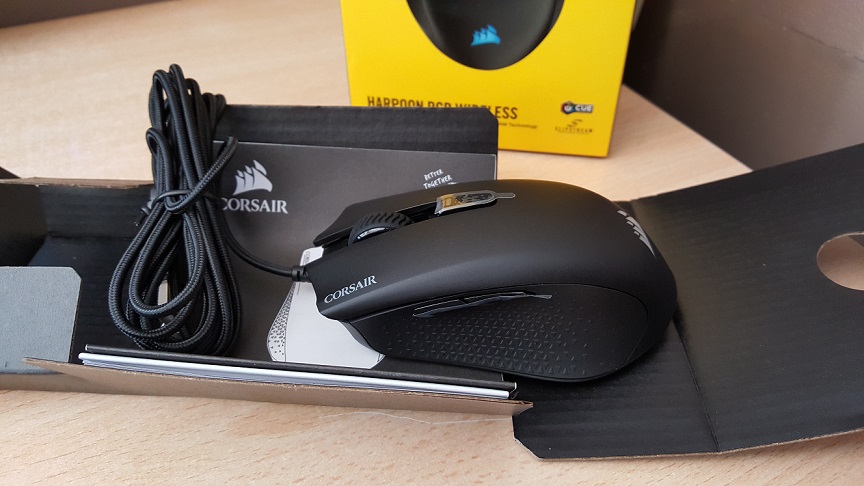 souris-gaming-Corsair-Harpoon-RGB-Wireless