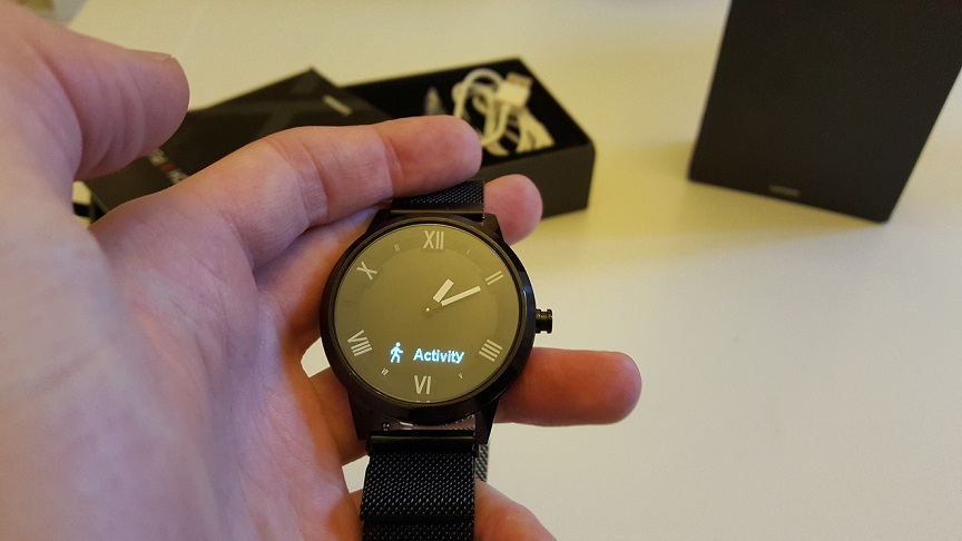 Lenovo-Watch-X-Plus-smartwatch