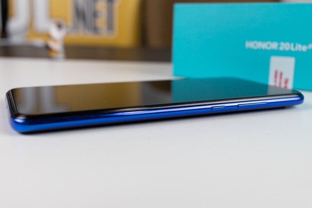 Honor-20-Lite-review