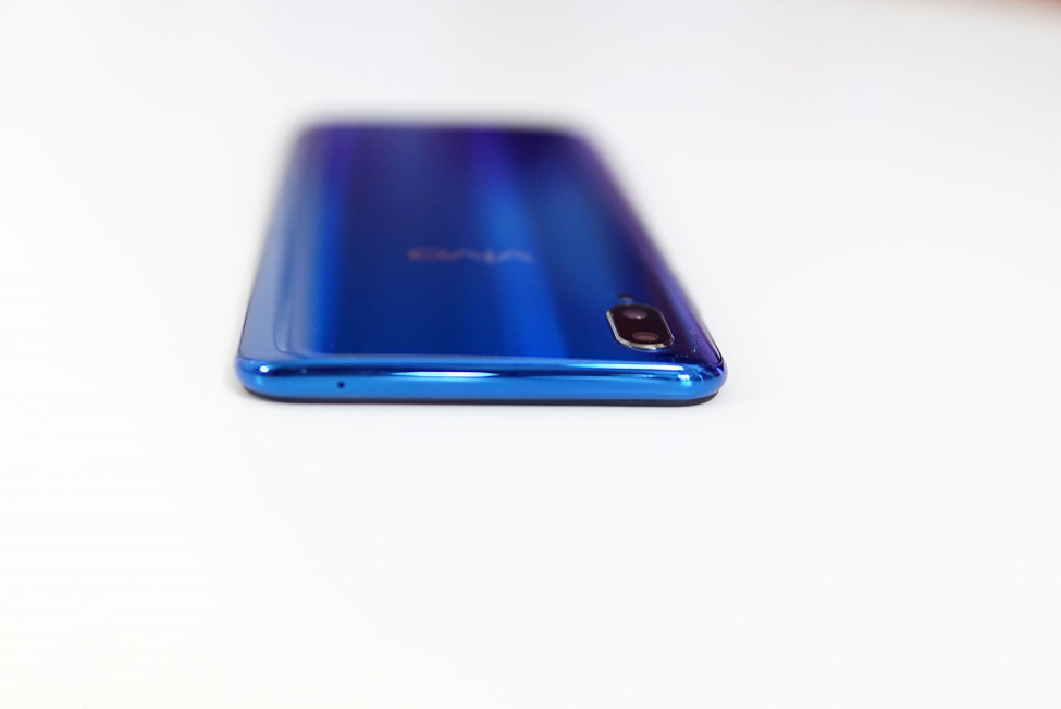 VIVO-V11-test