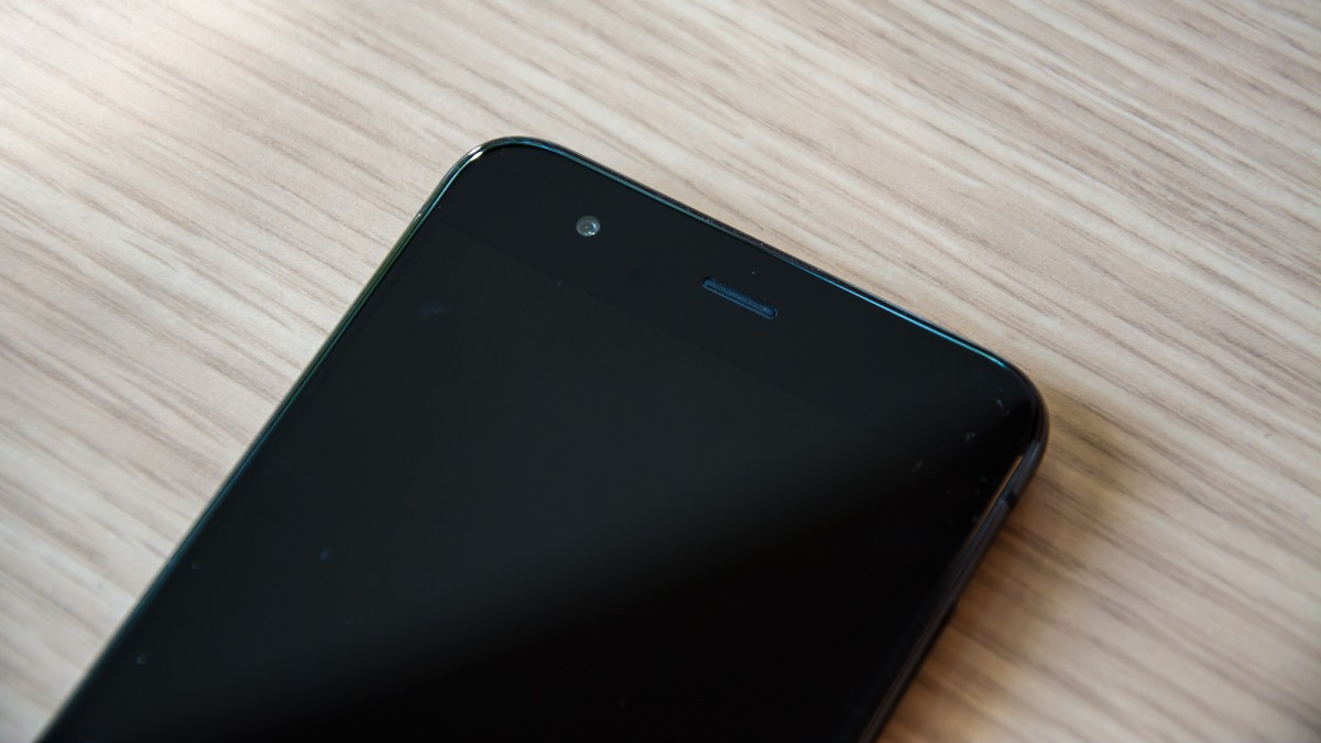 Xiaomi-Mi6-smartphone